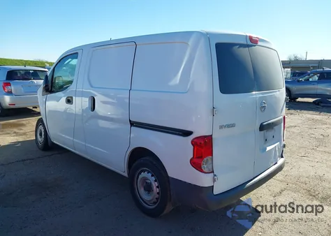 2016 Nissan Nv200 S z USA, uszkodzony, nr VIN 3N6CM0KN4GK690457